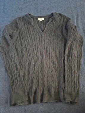 Cable-Knit V-Neck Sweater in Grey.